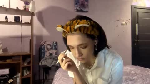 Snapshot of meglusardi chatting on November 25, 2025, 12:16 pm Megan online show from November 25, 2025, 12:16 pm