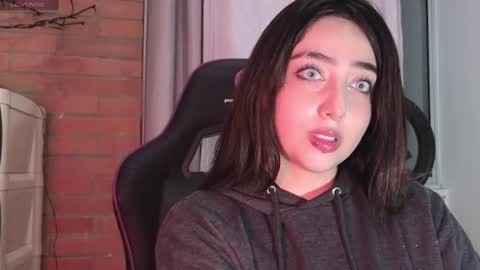 Snapshot of megumi_yang chatting on January 19, 2025, 6:09 am Megumi online show from January 19, 2025, 6:09 am