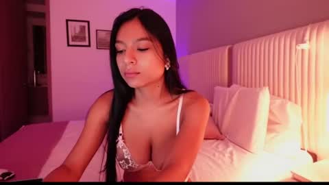 meiis3 online show from July 22, 2026, 1:41 am