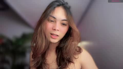 Snapshot of meiluxe chatting on June 2, 2026, 4:53 pm meiluxe online show from June 2, 2026, 4:53 pm