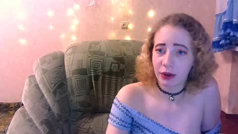 Snapshot of mel_mellie chatting on January 16, 2025, 10:34 pm Mel Mellie online show from January 16, 2025, 10:34 pm