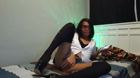 Snapshot of melahnie051002 chatting on April 28, 2026, 3:06 pm melahnie051002 online show from April 28, 2026, 3:06 pm