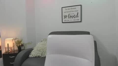 melan_owen online show from January 24, 2025, 10:53 am