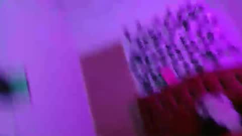 Snapshot of melani_cute01 chatting on October 5, 2025, 12:20 am melani_cute01 online show from October 5, 2025, 12:20 am