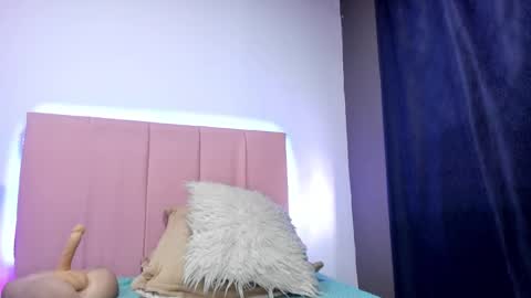 MELANI - online show from February 20, 2025, 3:41 pm