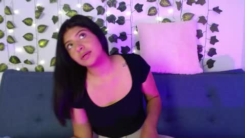 melanie online show from May 25, 2026, 10:27 pm