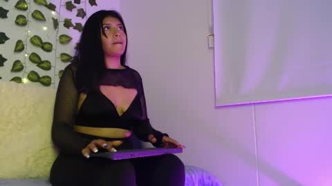 melanie online show from May 27, 2026, 11:24 pm