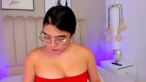 Melanie online show from July 28, 2026, 1:23 am