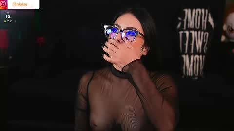Snapshot of melanie_nyx chatting on May 18, 2026, 1:24 am Mel online show from May 18, 2026, 1:24 am