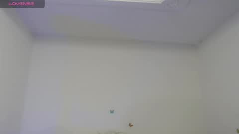 Snapshot of melanie_smile chatting on May 8, 2026, 8:03 pm MELANY online show from May 8, 2026, 8:03 pm