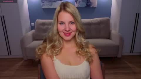 Snapshot of melaniebennett chatting on May 24, 2026, 6:29 am Melanie Bennett online show from May 24, 2026, 6:29 am