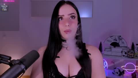 Melanie  online show from December 2, 2024, 7:16 pm