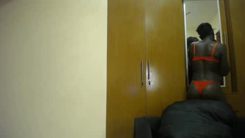 Snapshot of melanin_bae chatting on October 5, 2025, 9:02 pm Baby online show from October 5, 2025, 9:02 pm