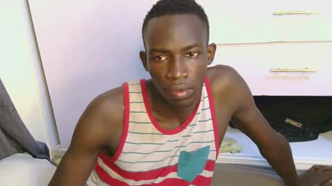 Snapshot of melanin_hotguys chatting on March 4, 2025, 2:17 am MEDDY AND Faizal online show from March 4, 2025, 2:17 am