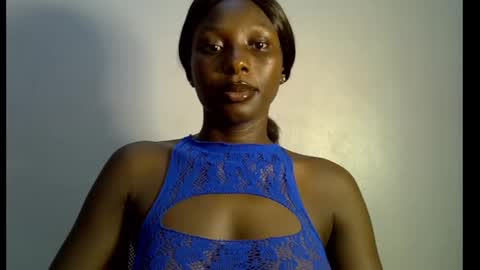 Snapshot of melanine_floral chatting on February 17, 2025, 6:37 pm Praiz online show from February 17, 2025, 6:37 pm