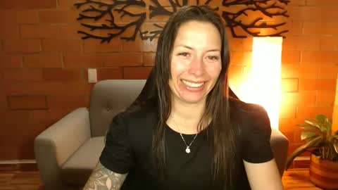 Snapshot of melanny_69 chatting on April 25, 2026, 12:19 pm Melanny online show from April 25, 2026, 12:19 pm