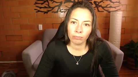 Snapshot of melanny_69 chatting on May 17, 2026, 12:23 pm Melanny online show from May 17, 2026, 12:23 pm