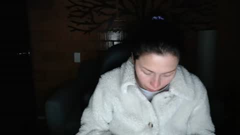 Snapshot of melanny_69 chatting on June 24, 2026, 1:48 am Melanny online show from June 24, 2026, 1:48 am