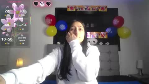 melanny_petite online show from June 24, 2026, 12:26 pm