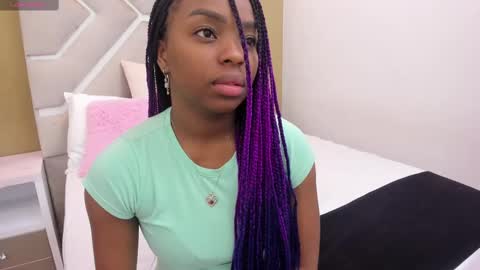 Melanie online show from February 24, 2025, 11:21 am