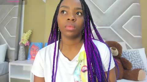 Melanie online show from March 10, 2025, 11:21 am