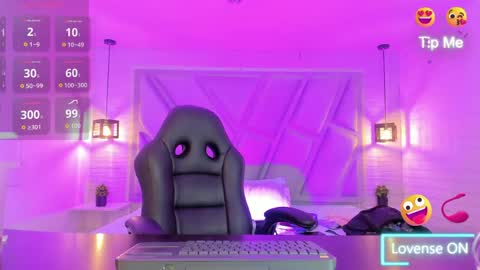 melany_heaven online show from June 5, 2026, 9:42 pm