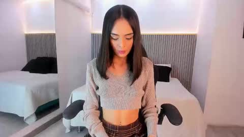 melany_hoffman online show from October 11, 2025, 9:24 pm