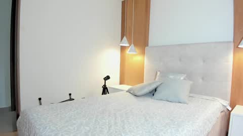 Melany online show from September 27, 2025, 3:39 pm