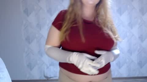 Melina online show from July 17, 2026, 3:07 pm