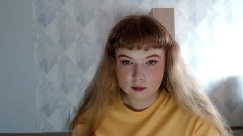 Melina online show from July 23, 2026, 3:32 pm