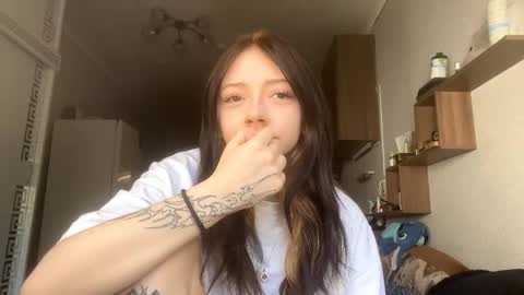 Misa online show from May 26, 2026, 2:07 am