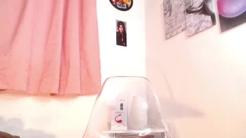 Melissa online show from February 21, 2025, 10:26 pm