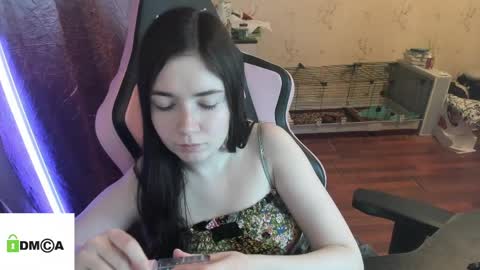 melisanilson online show from May 25, 2026, 10:49 pm