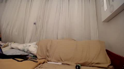 Snapshot of melishanton chatting on May 4, 2026, 10:06 pm melishanton online show from May 4, 2026, 10:06 pm