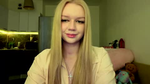 Snapshot of meliss_ss chatting on June 20, 2026, 8:33 pm Mel or Lissa 3 Welcome here online show from June 20, 2026, 8:33 pm
