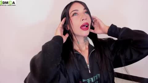 Snapshot of melissa_999g chatting on October 12, 2025, 11:37 pm The Best deepthroat ever. online show from October 12, 2025, 11:37 pm