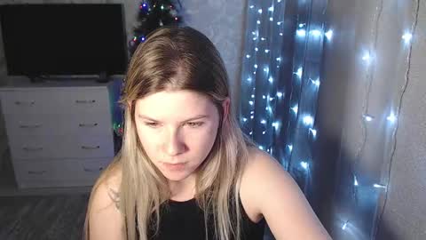 Snapshot of melissa__ray chatting on January 10, 2025, 6:38 pm Melissa Ray online show from January 10, 2025, 6:38 pm