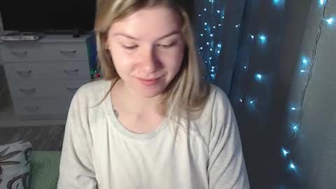 Snapshot of melissa__ray chatting on January 13, 2025, 2:18 am Melissa Ray online show from January 13, 2025, 2:18 am