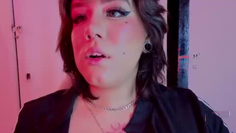 Lissa  online show from June 20, 2026, 11:46 am
