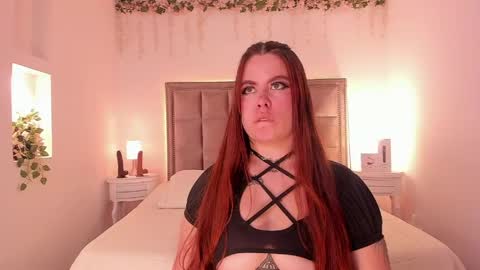 Snapshot of melissa_es chatting on May 5, 2026, 5:21 pm melissa_es online show from May 5, 2026, 5:21 pm