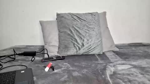 Snapshot of melissa_manhathan chatting on October 17, 2025, 11:02 am melissa_manhathan online show from October 17, 2025, 11:02 am