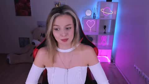 Melissa online show from February 20, 2025, 8:36 pm