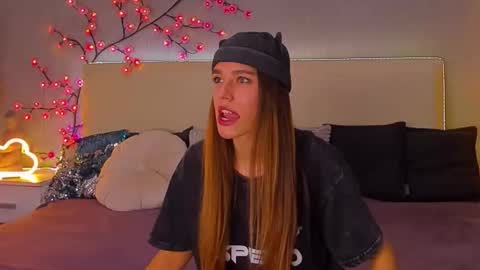 MelissaCrayzy online show from October 13, 2025, 6:46 am