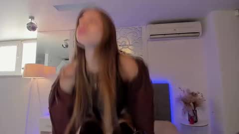 Snapshot of melissacrayzy chatting on May 3, 2026, 5:24 am MelissaCrayzy online show from May 3, 2026, 5:24 am