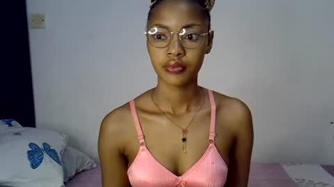 Snapshot of melissah_hot chatting on July 23, 2026, 7:39 am melissah_hot online show from July 23, 2026, 7:39 am