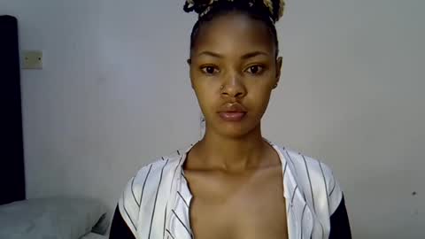 Snapshot of melissah_hot chatting on July 27, 2026, 7:37 am melissah_hot online show from July 27, 2026, 7:37 am