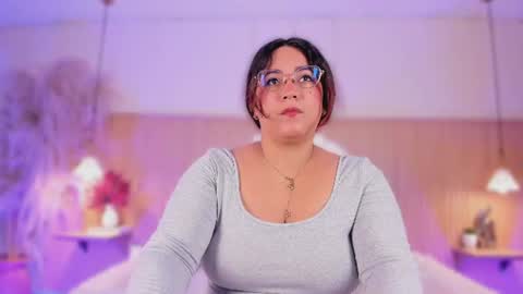 M E L I S S A  online show from July 5, 2026, 12:01 pm