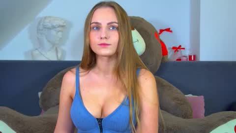 MelissaBerry online show from October 16, 2025, 8:26 am