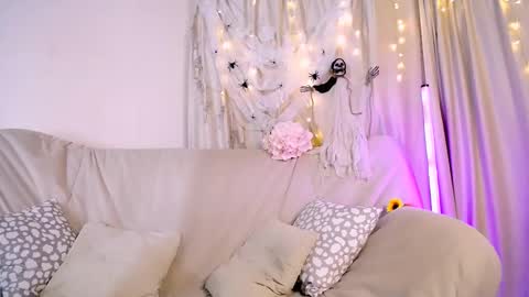 Melissa online show from November 2, 2025, 12:51 pm