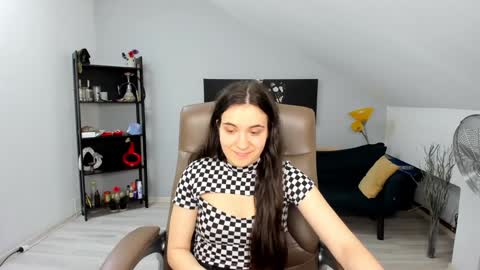 Snapshot of melissawiliam chatting on January 28, 2025, 2:53 pm melissawiliam online show from January 28, 2025, 2:53 pm